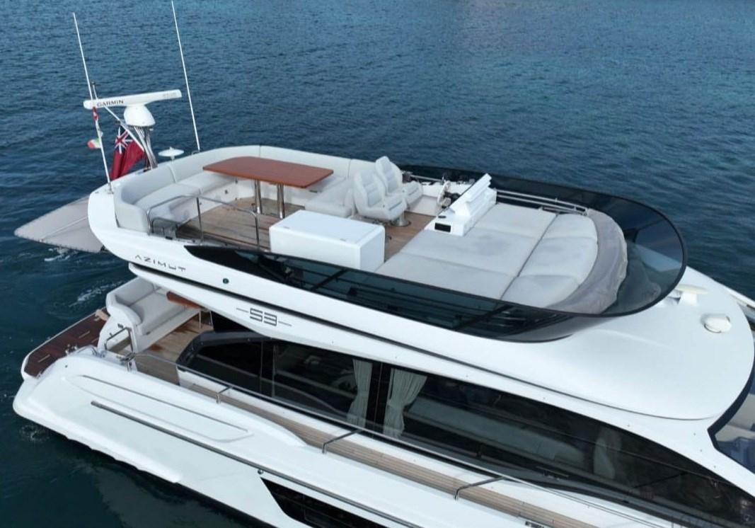 azimut 53
