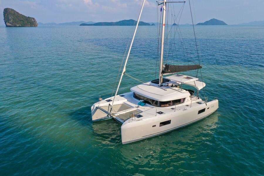 lagoon 42 millenium