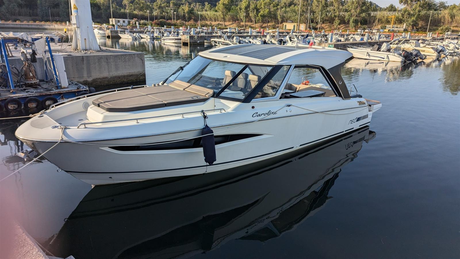 greenline yachts Neo 22