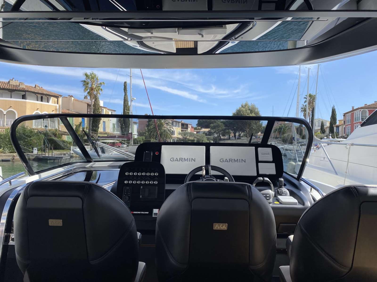 cranchi A46 luxury tender
