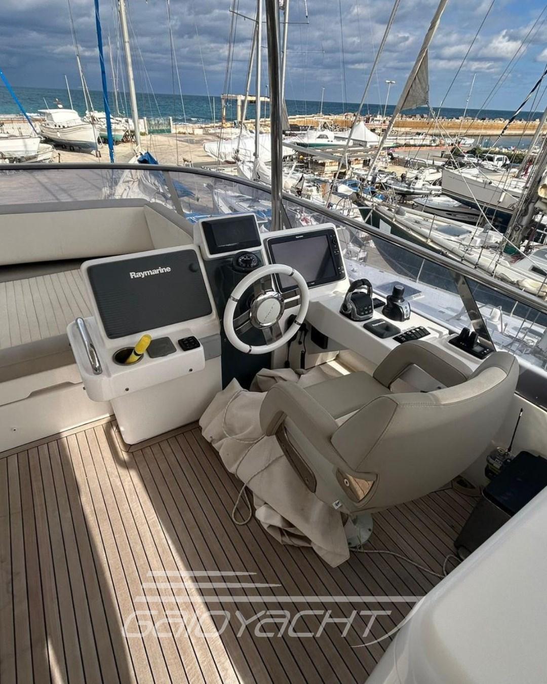 azimut Magellano 66