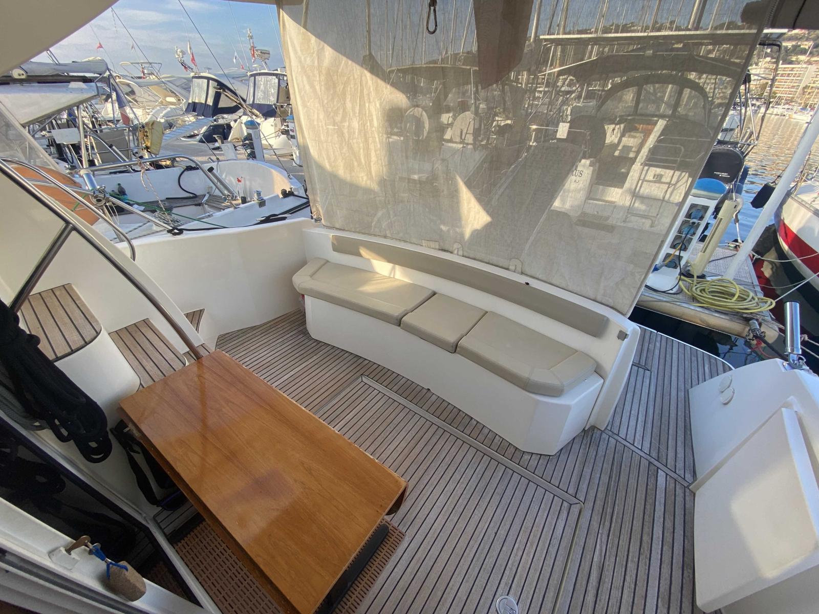 jeanneau Prestige 39 fly