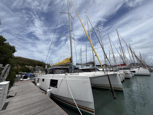 Nautitech catamaran 40 open