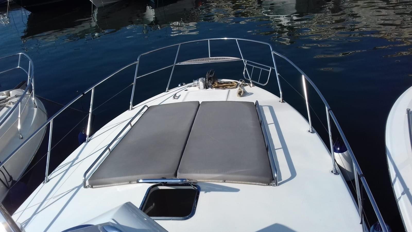 magnum marine 38 sport fisherman