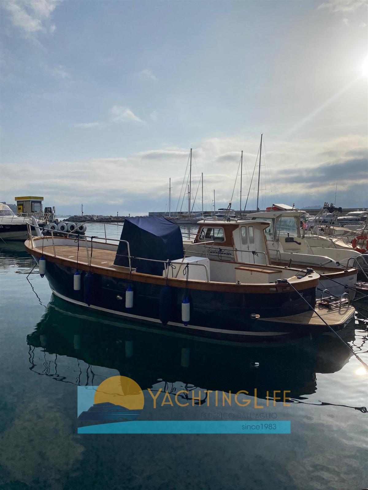 sciallino Sciallino 23' semi cabin