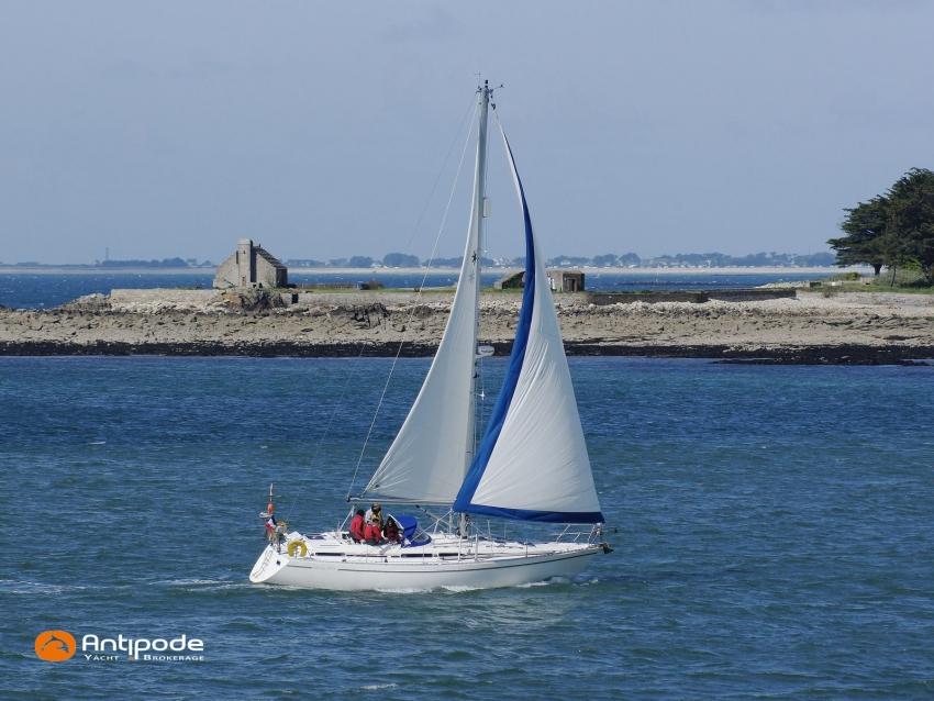 marine project Moody 376
