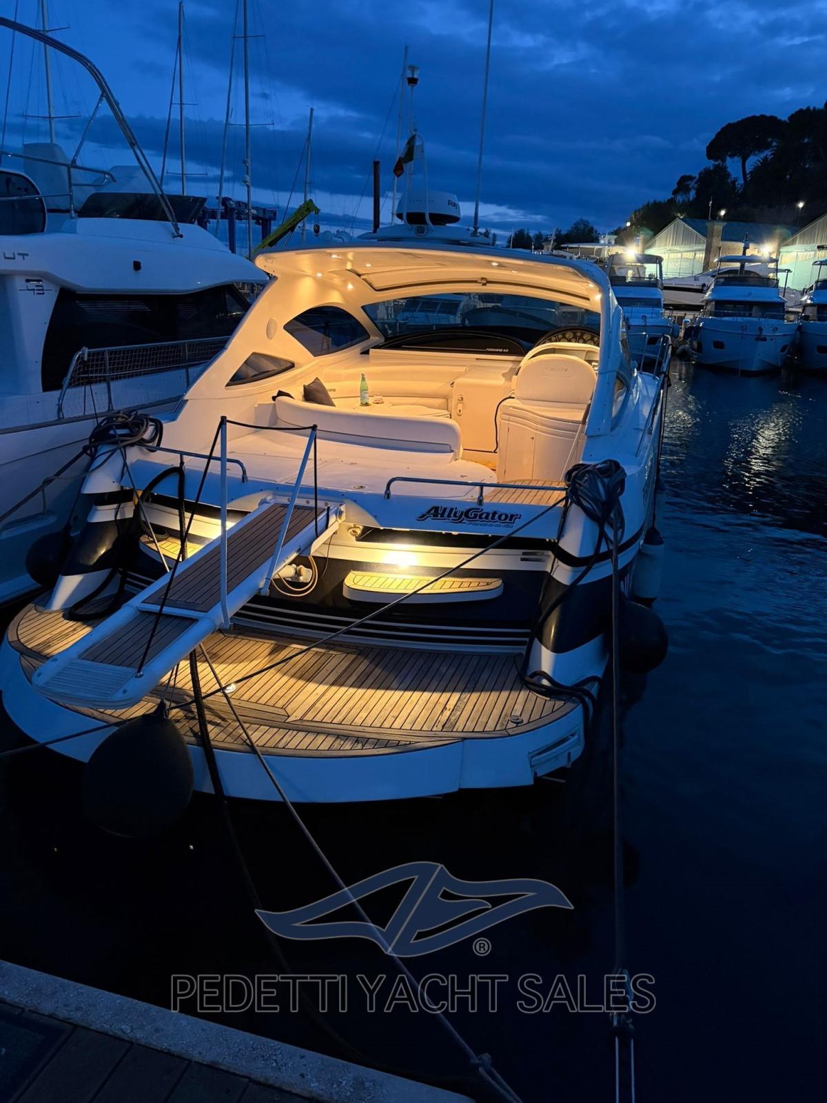 pershing Pershing 43'