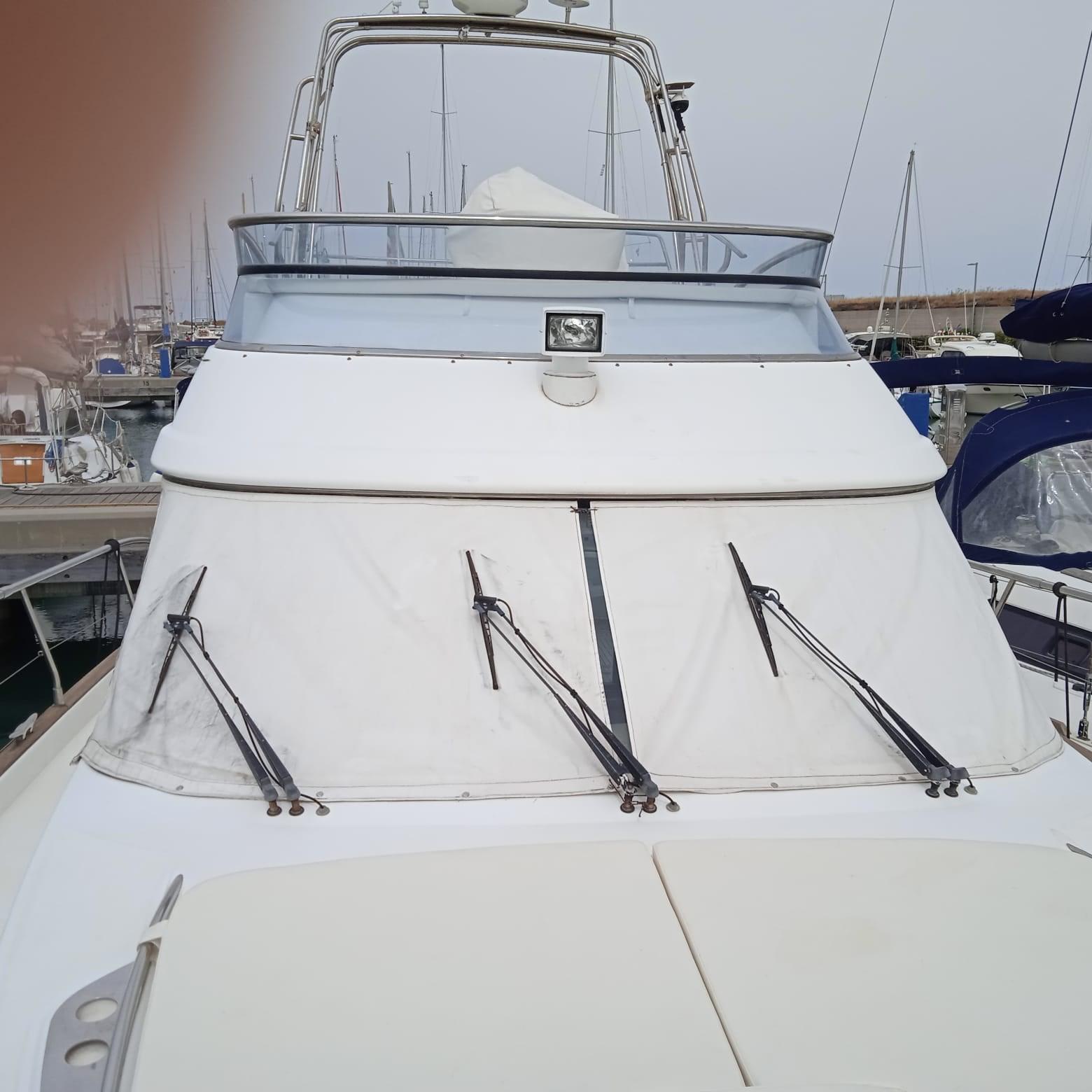 beneteau Antares 12 fly