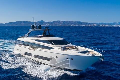 ferretti yachts Ferretti 850 ht
