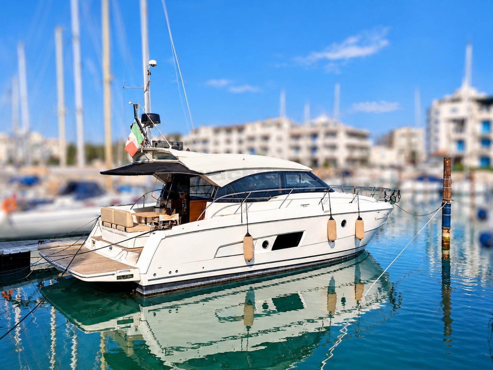 bavaria yachts Virtess 420 coupe
