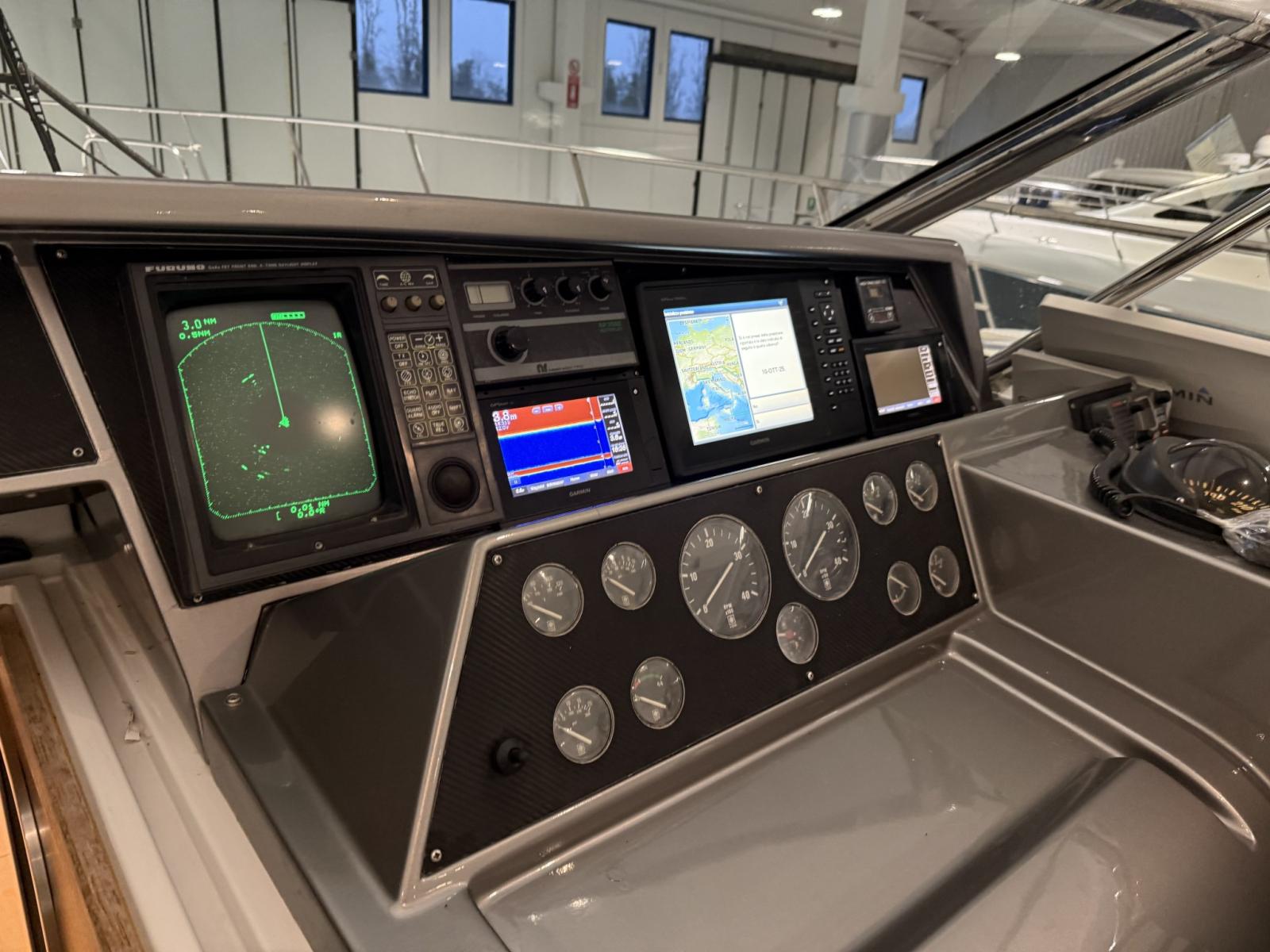 ferretti yachts Altura 47 open