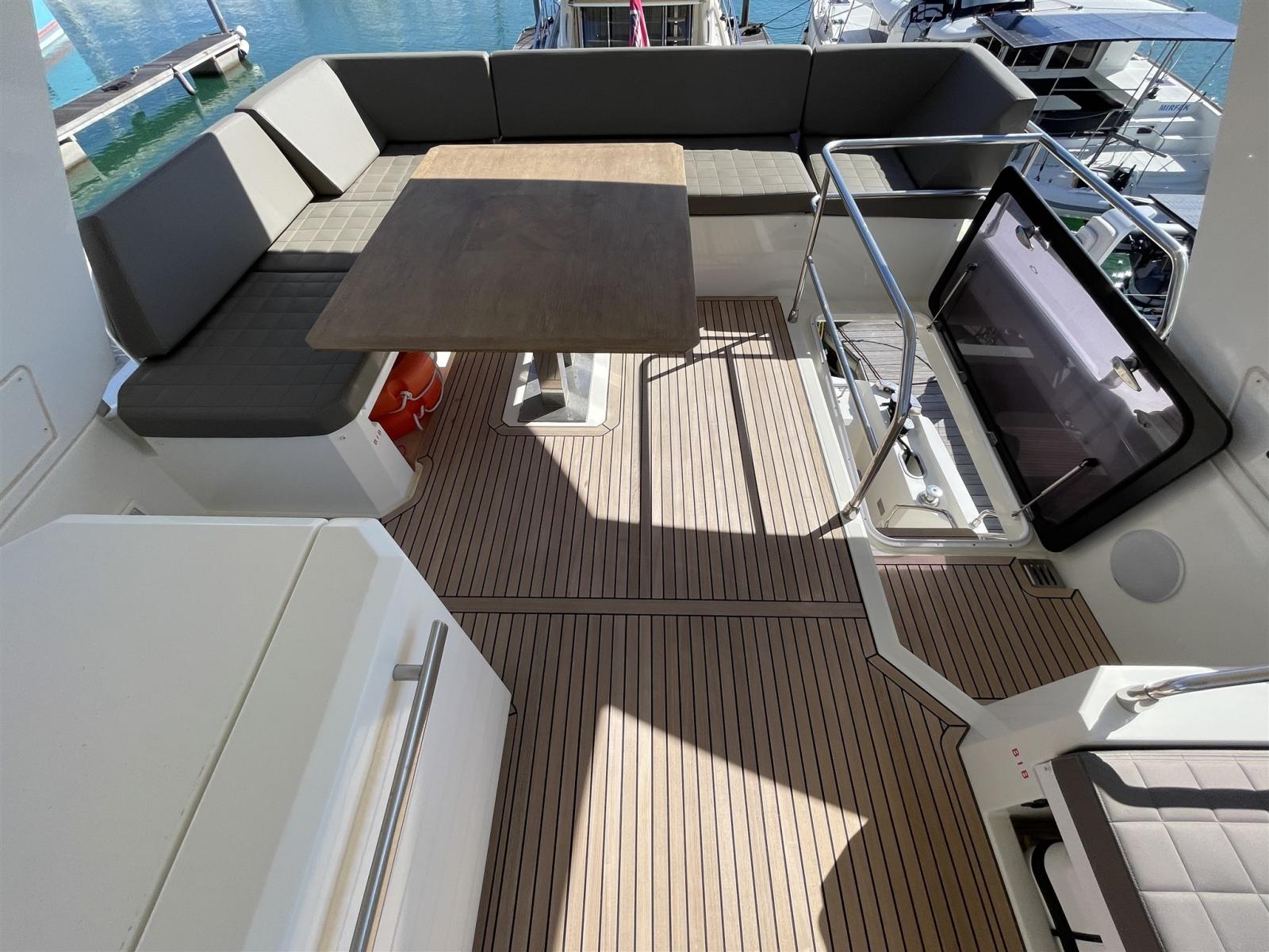 jeanneau Prestige 630