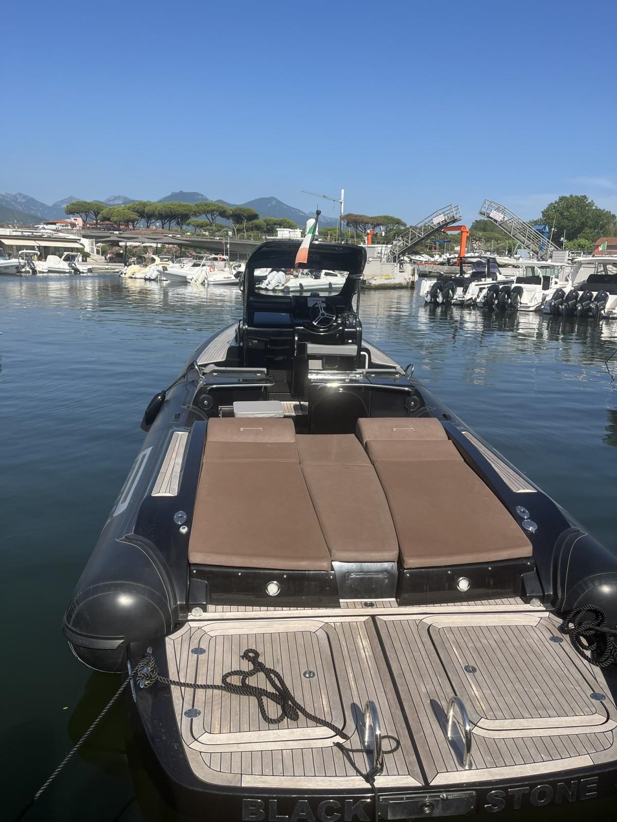 pirelli Pzero 1100 cabin