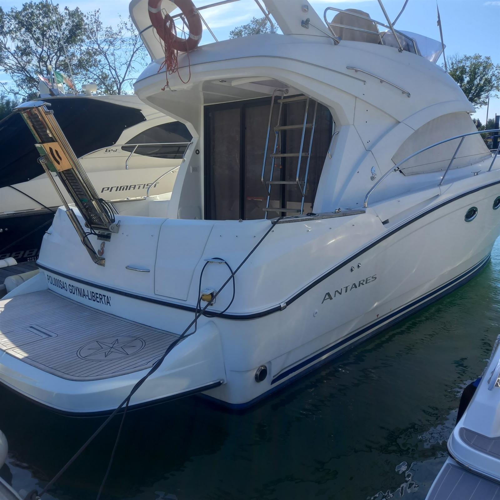 beneteau Antares 11