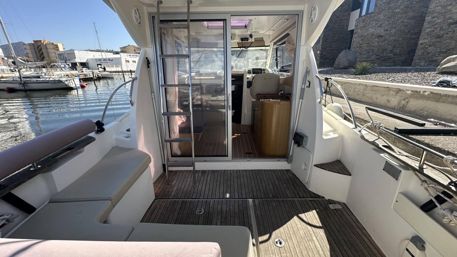 jeanneau Merry fisher 8