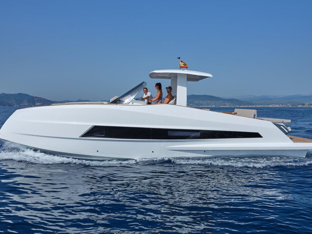 astondoa 377 coupe