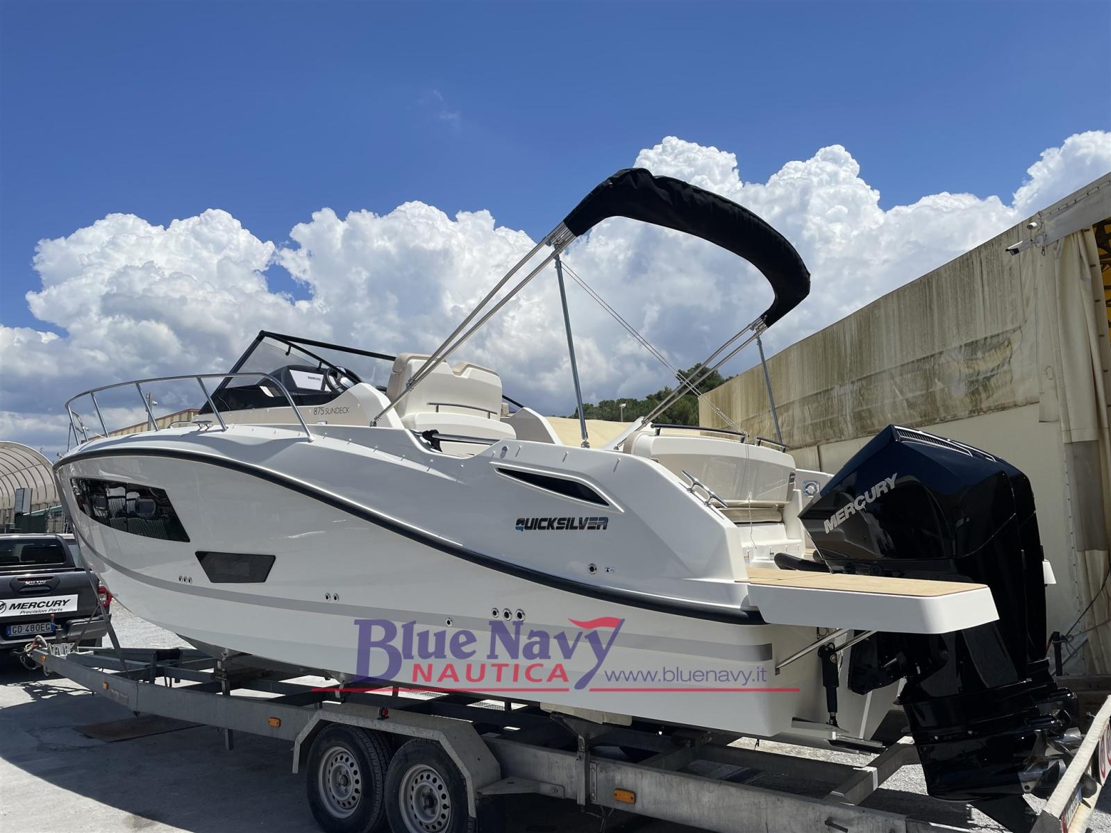 quicksilver 875 sundeck