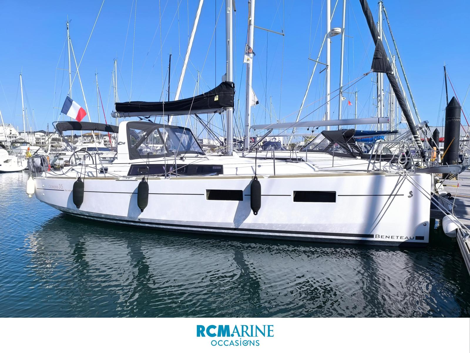 beneteau Oceanis 35