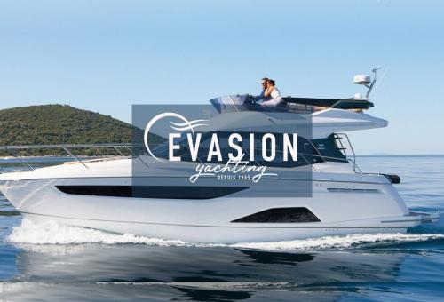 Bavaria yachts r40 fly