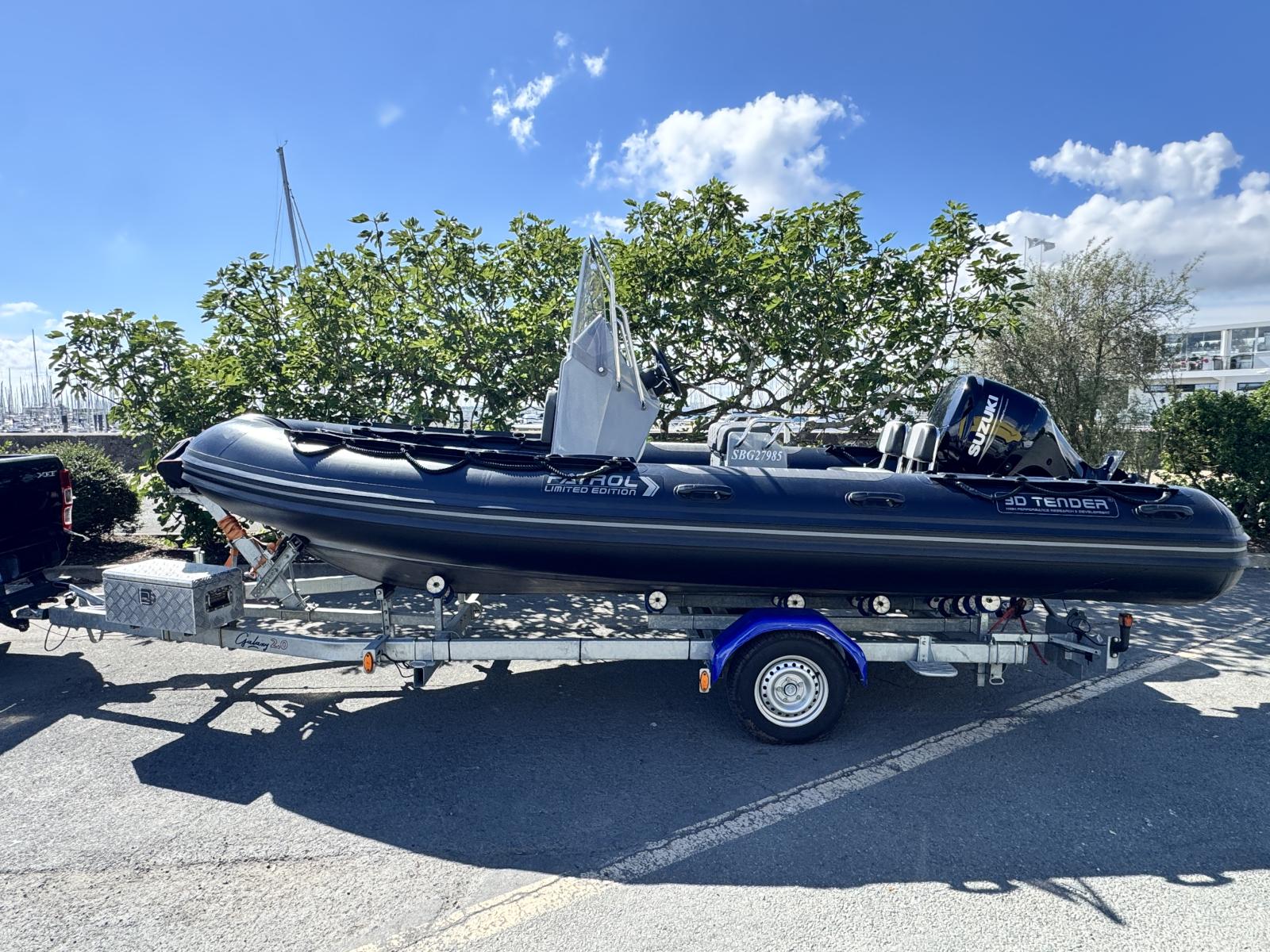3d tender Patrol 550