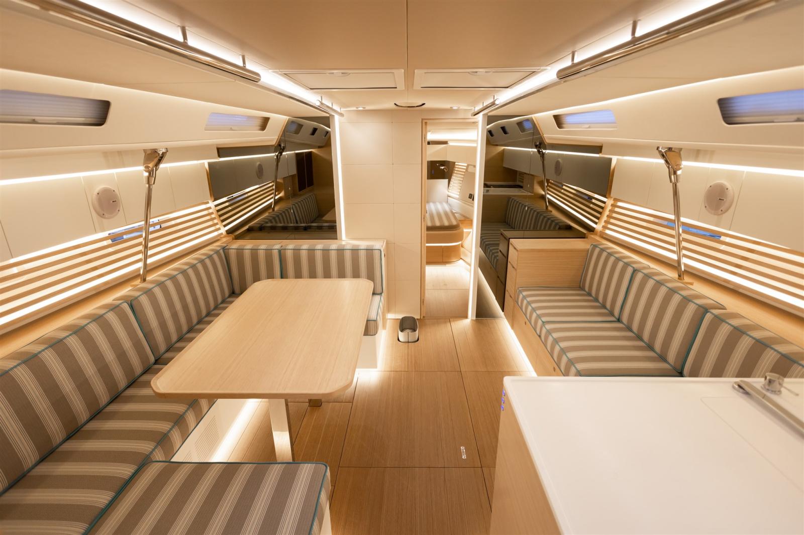 italia yachts Italia 16.98