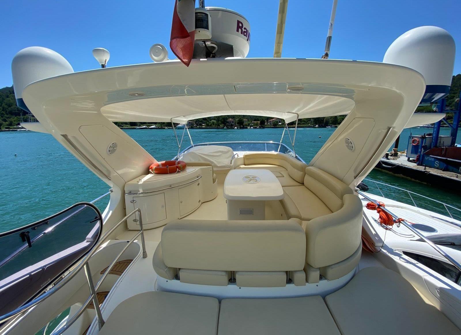 azimut 62e