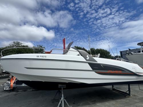 Beneteau flyer 6 space deck