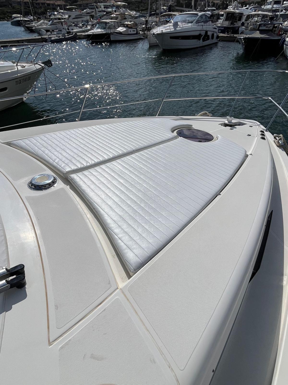 azimut Az 46