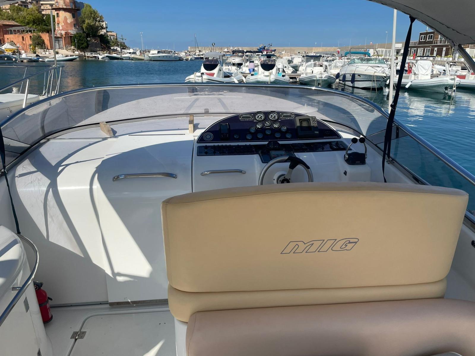 marine yachting Mig 38