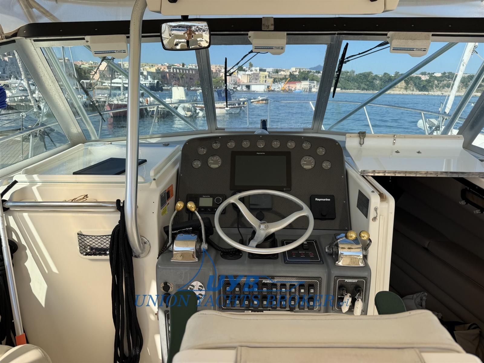 pursuit Tiara 34 express