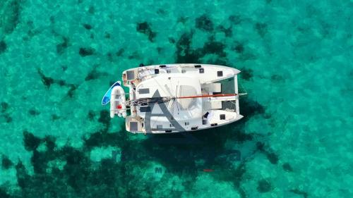 Beneteau excess 12