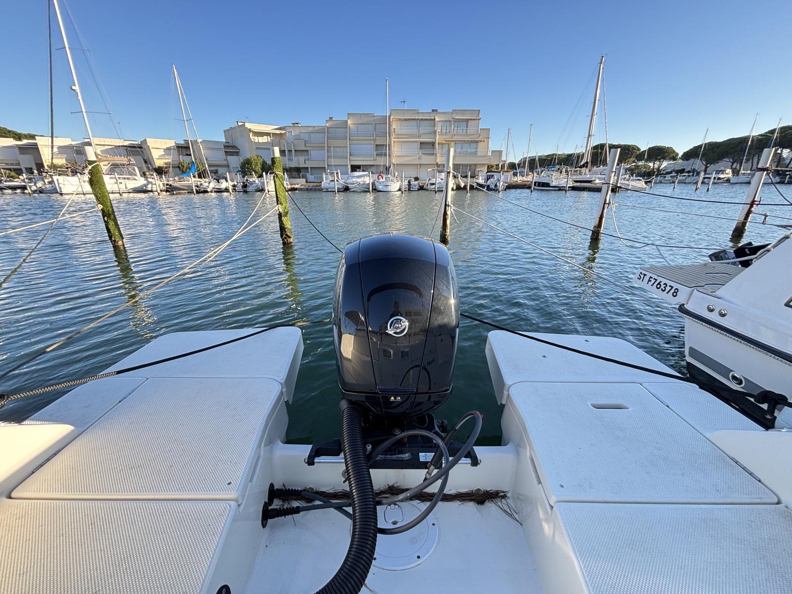 quicksilver 675 open