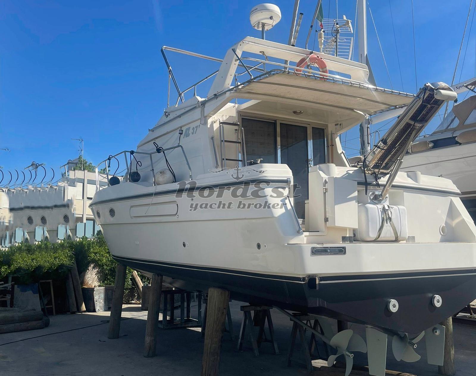 azimut 37 fly