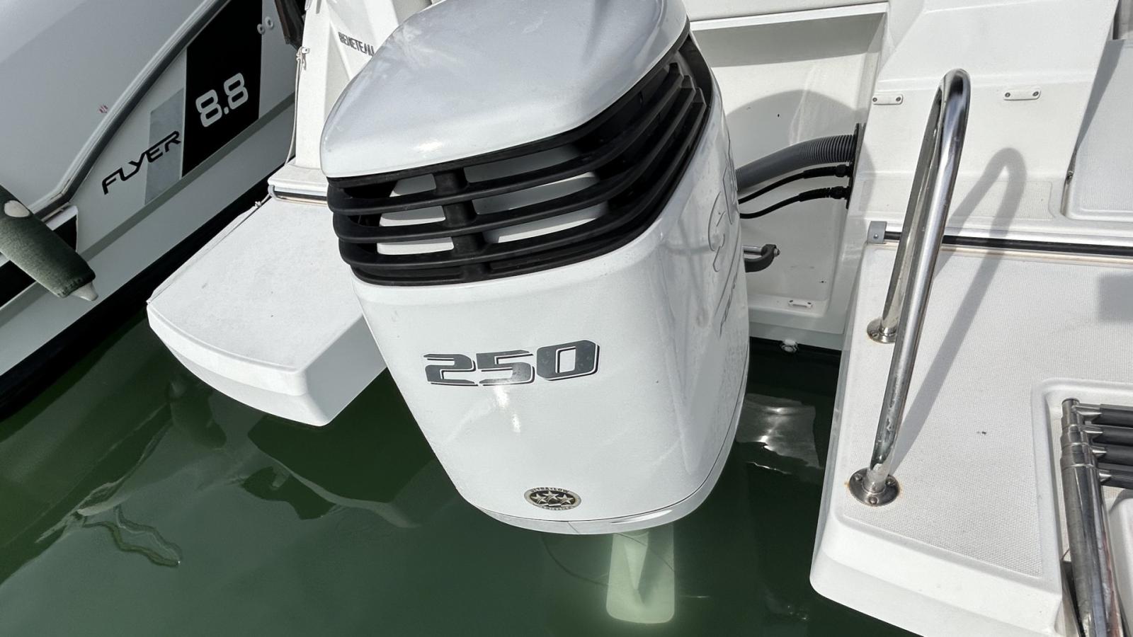 beneteau Antares 8 ob