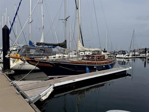 Uecker yacht- und bootsbau rendsburg fahrensmann 36