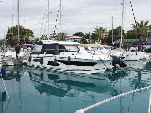 Jeanneau merry fisher 1095