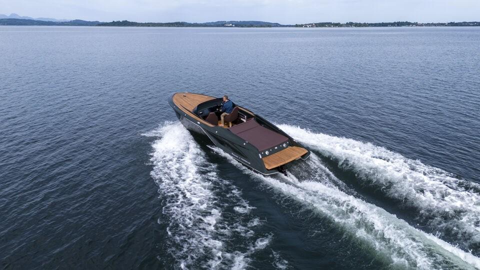 frauscher 850 fantom x porsche