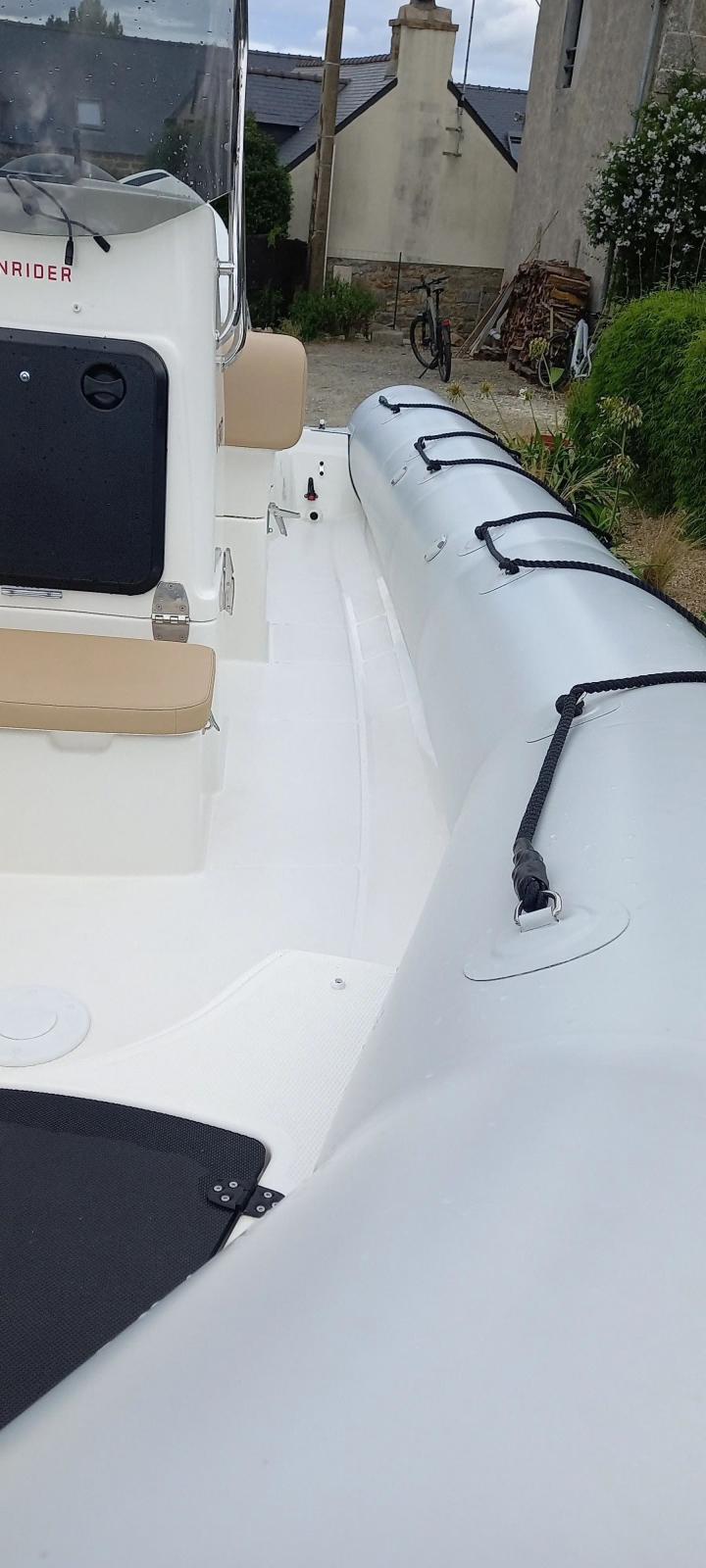 bombard Sunrider 650 neo