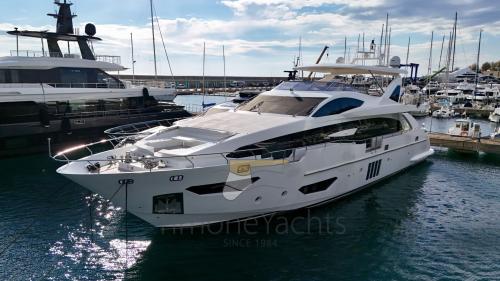 Azimut 95 rph