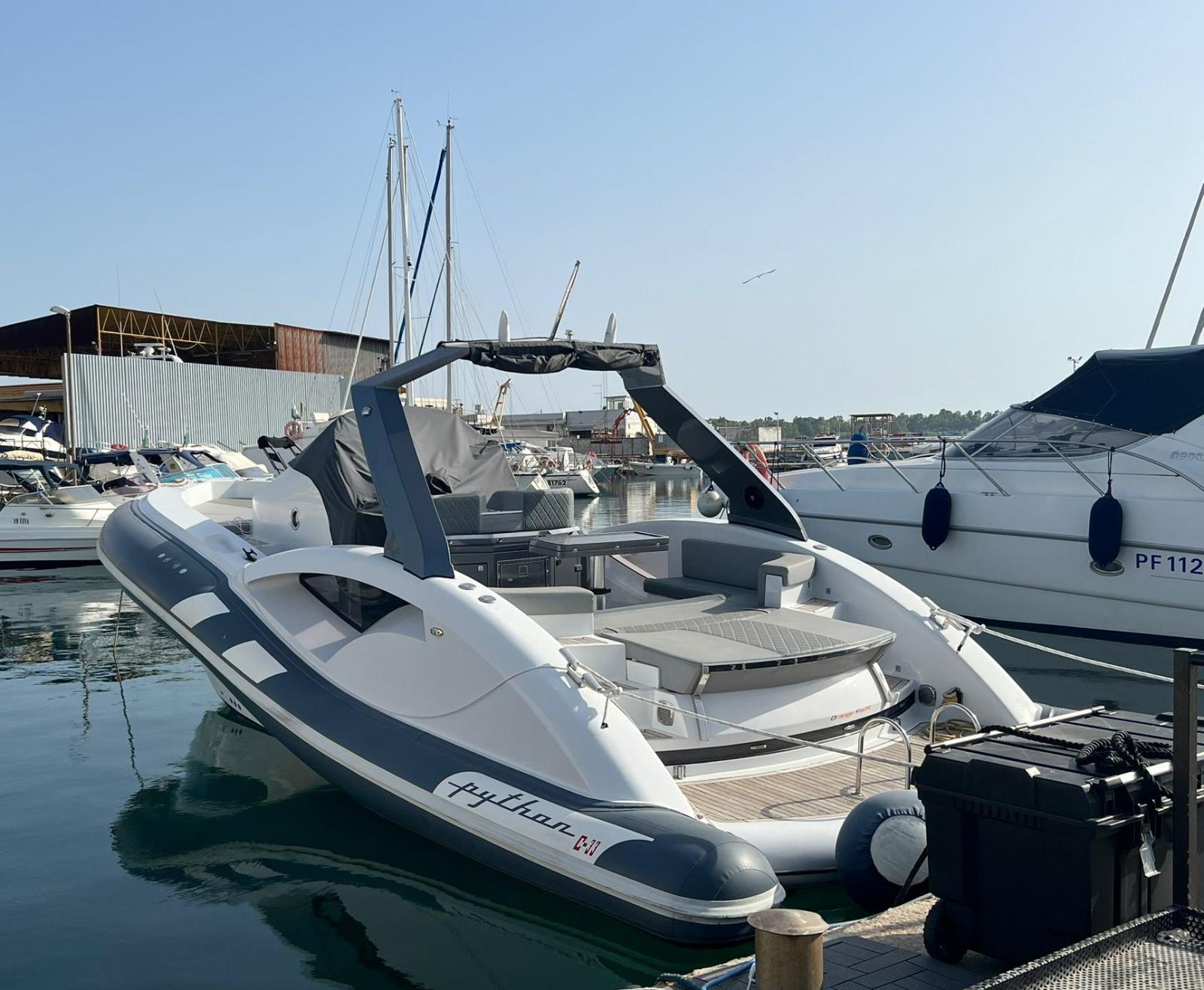 python yacht Python c33