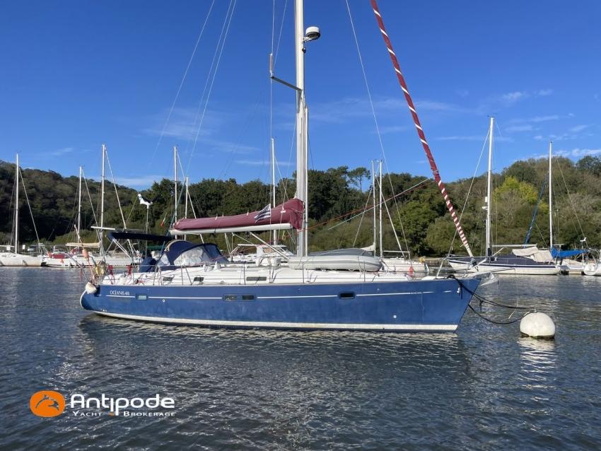 beneteau Oceanis 411