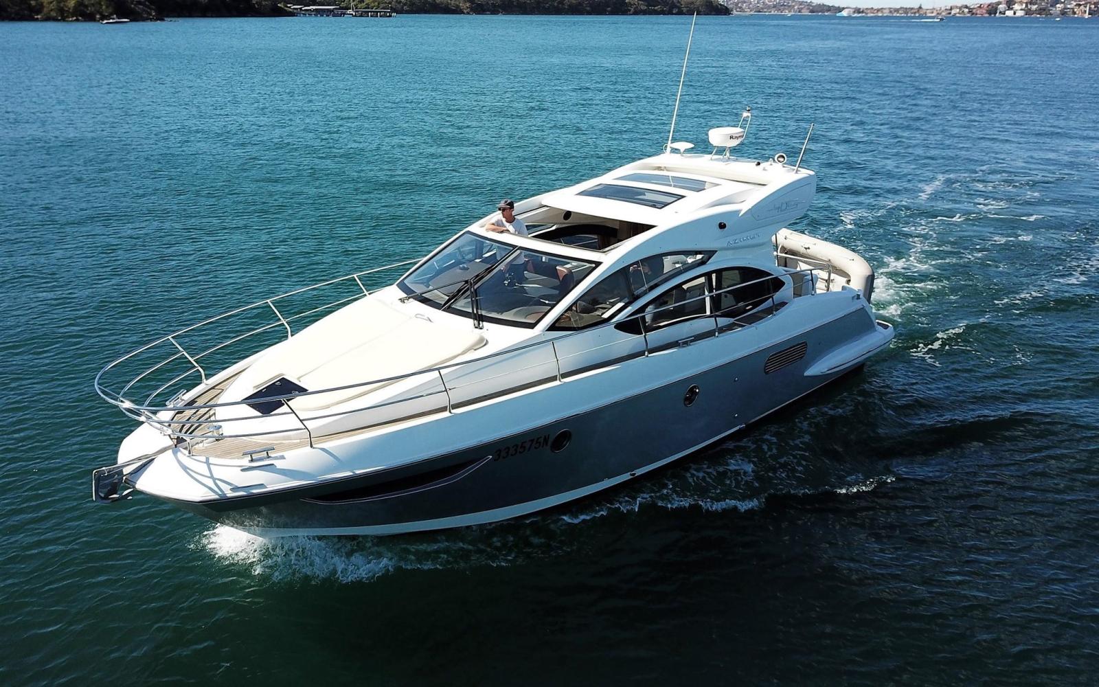 azimut 40s