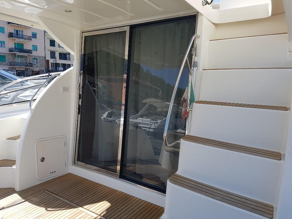 jeanneau Prestige 42 fly