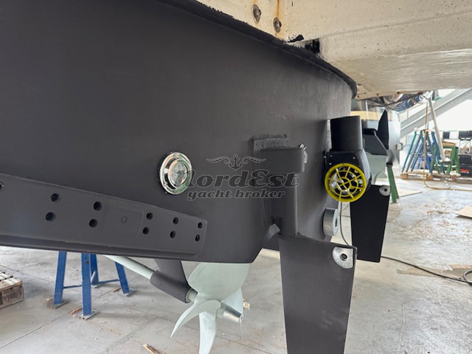 cantieri estensi Bluetime 370