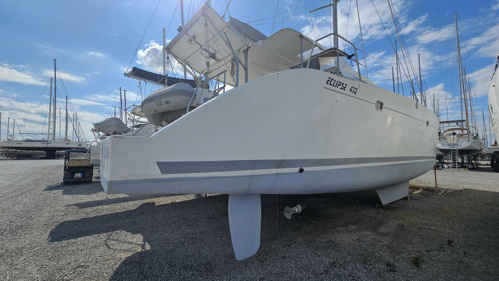 ab marine Eclipse 472