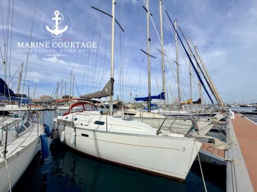 Benetau oceanis clipper 331