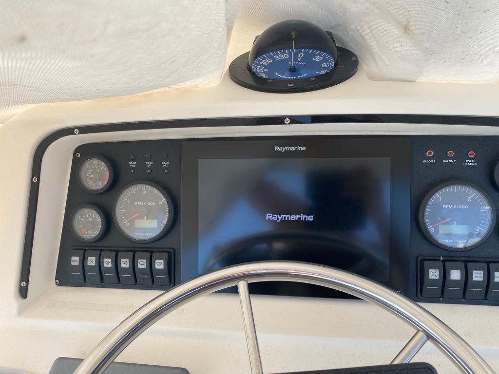 bertram yacht 37' convertible