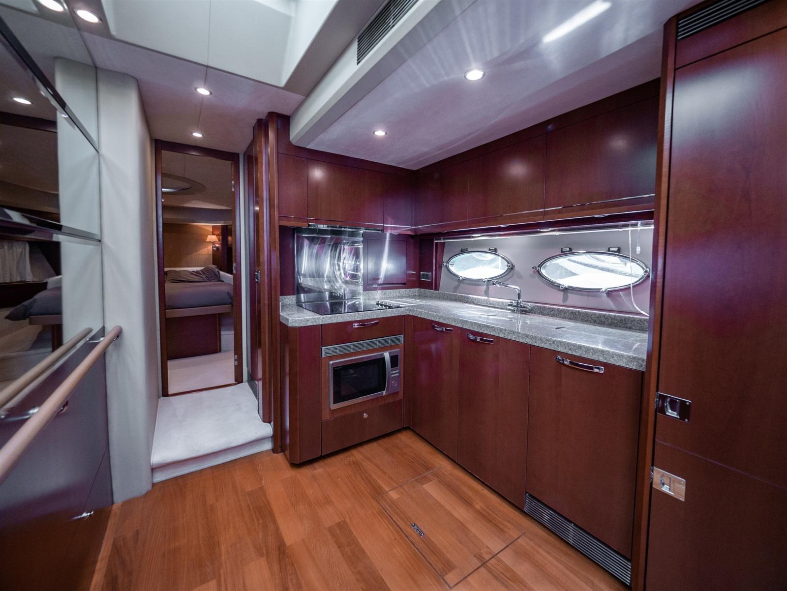 princess yachts V70
