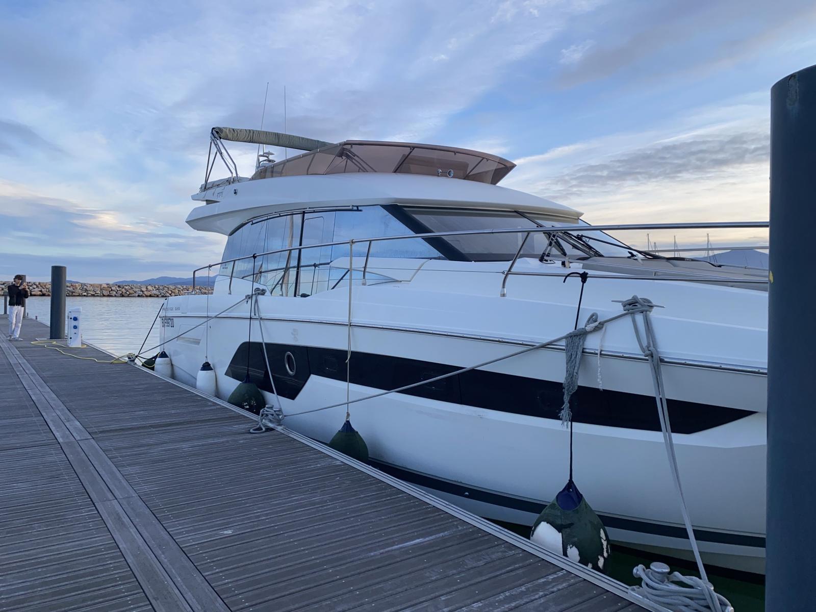 prestige 520 fly