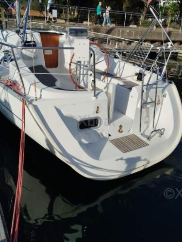 beneteau Oceanis 323